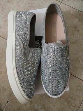 Silver/glitter sneakers